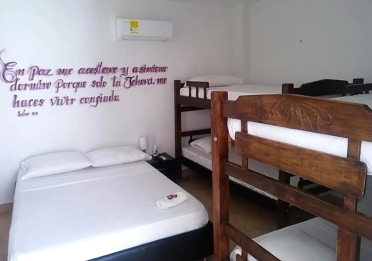 Guest house Basilica Hostal Y Cafe Santa Marta